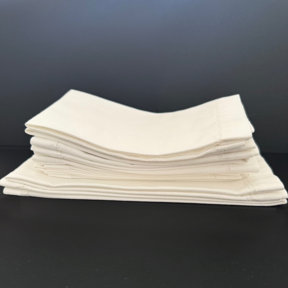 Cotton, hemstitched pure white napkins